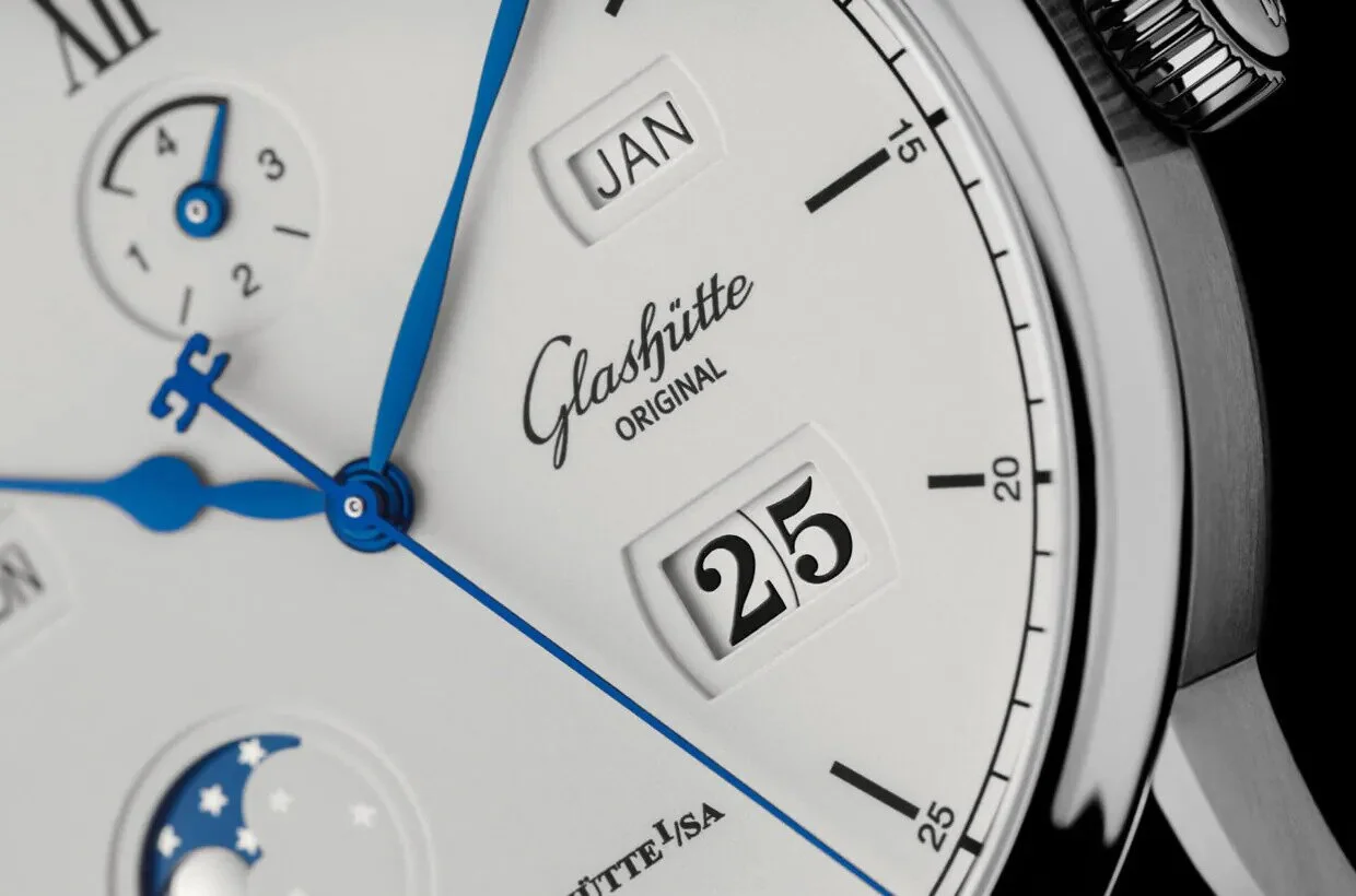 1 - glashuette_original-w13602010230-detail-3-1240x820.jpg