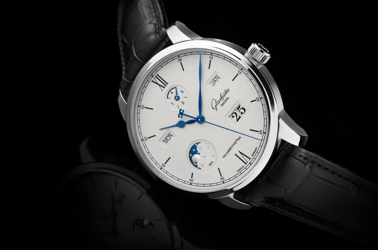 3 - glashuette_original-w13602010230-detail-1-1240x820.jpg