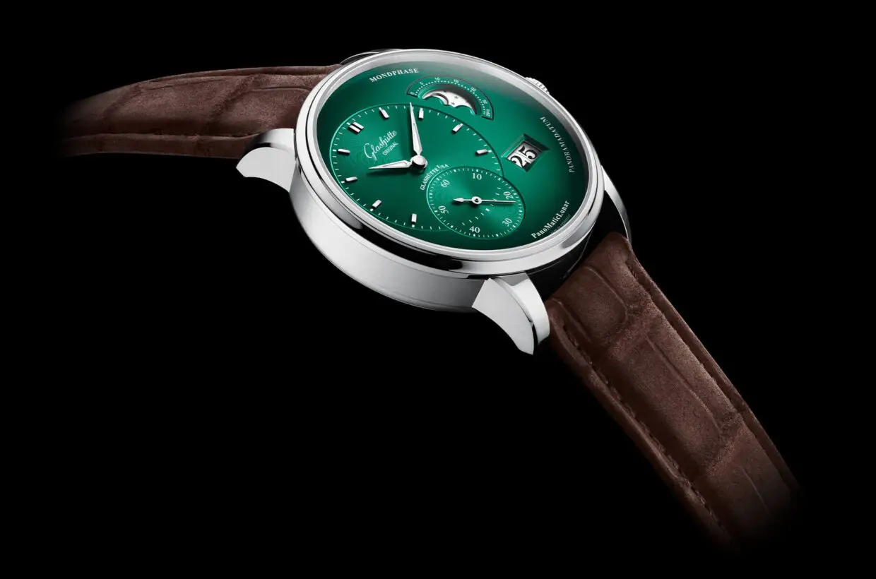 Glashuette_Original-1-90-02-13-32-31-Detail-5-1240x820.webp