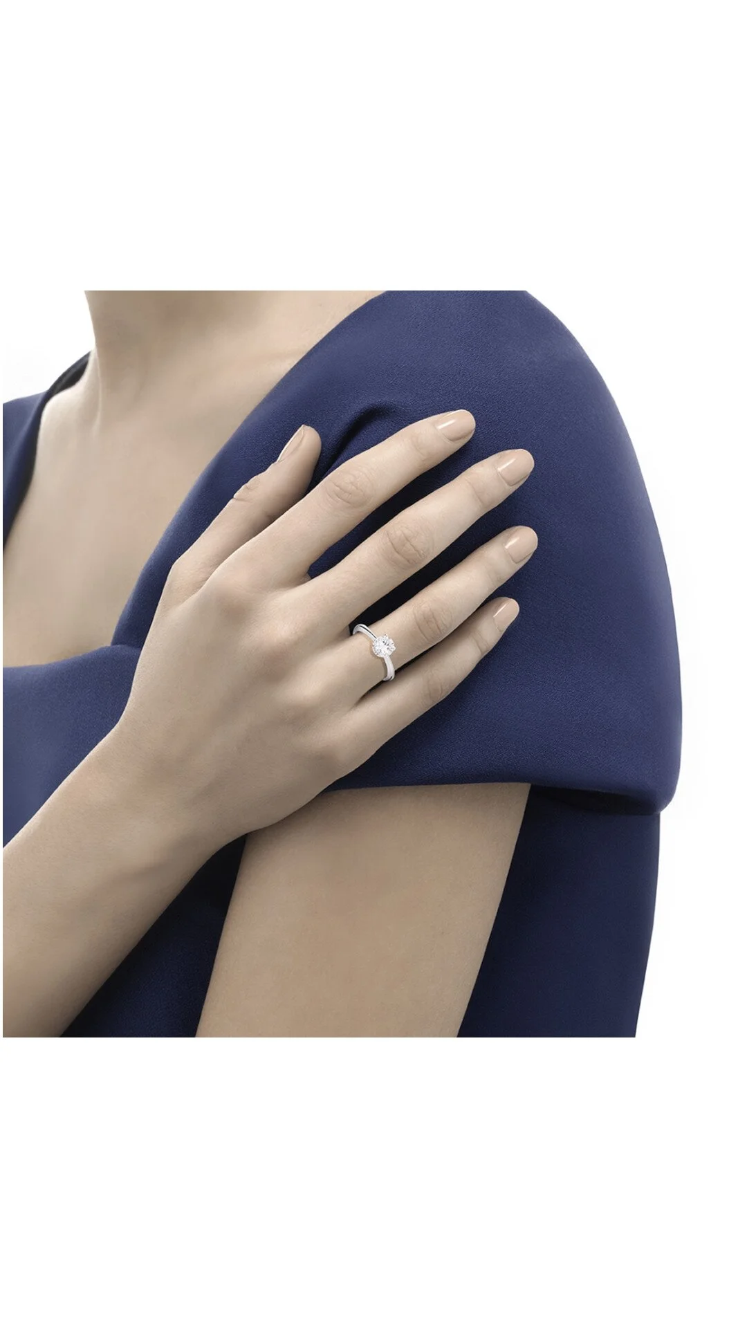 r01so001-recarlo-solitario-oro-bianco-diamante_model.jpg