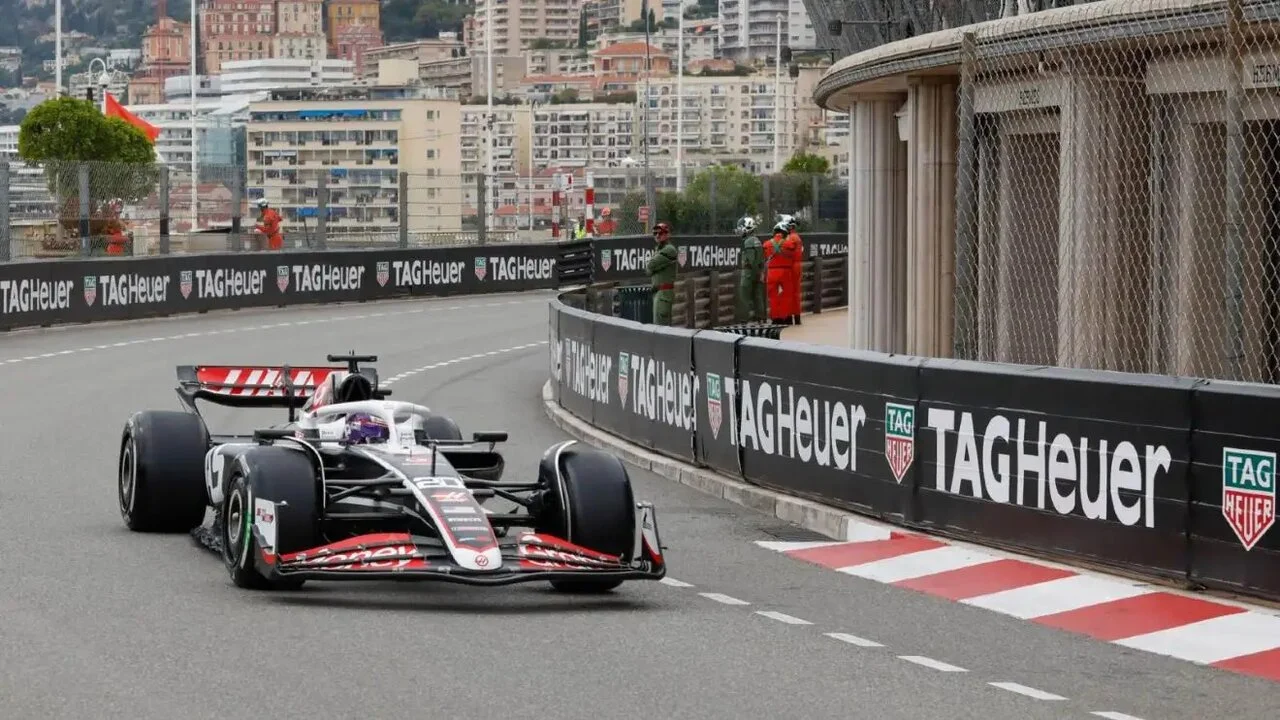 tag-heuer-formula1 (2).jpg